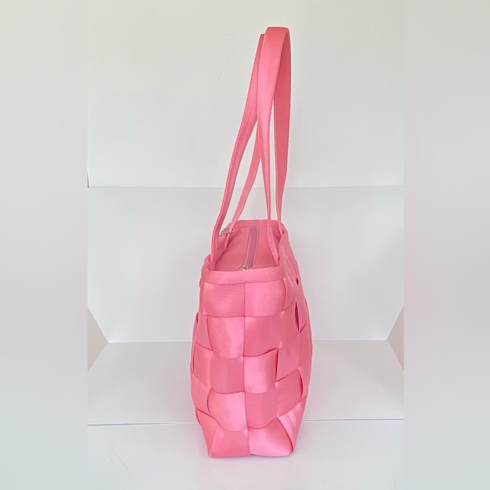 Vintage The Original Harvey’s Seatbelt Bag, Pink Seatbelt Shoulder Bag - Picture 4 of 10